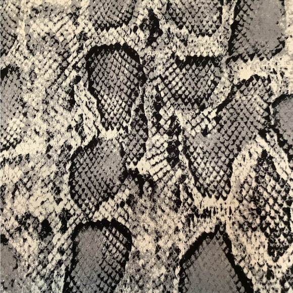 Bishop + Young Snake Print Blouse - Picture 3 of 4